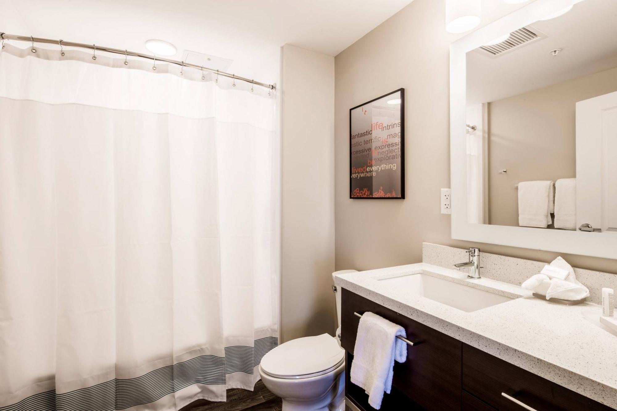 Towneplace Suites By Marriott Cleveland Pokoj fotografie