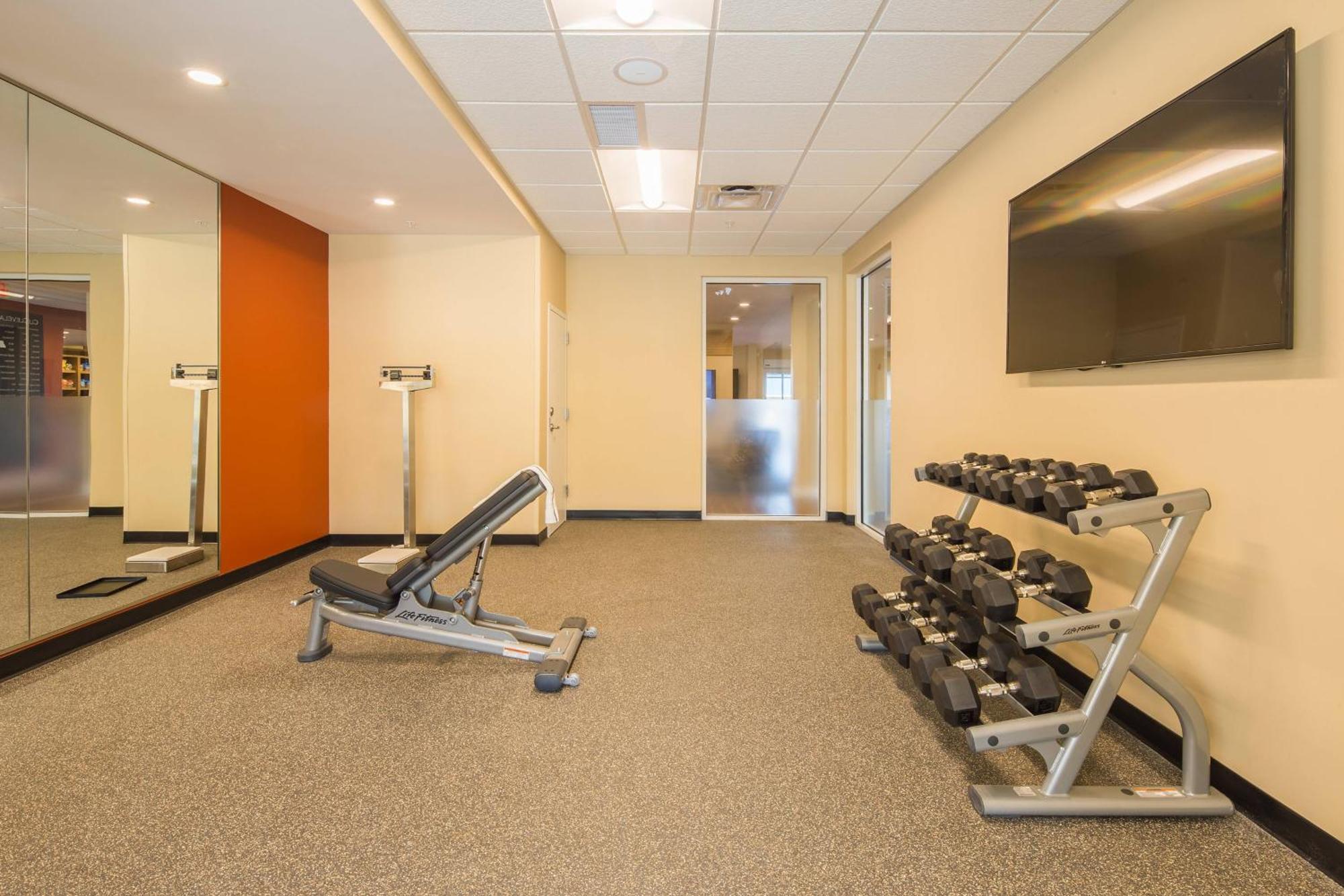 Towneplace Suites By Marriott Cleveland Exteriér fotografie