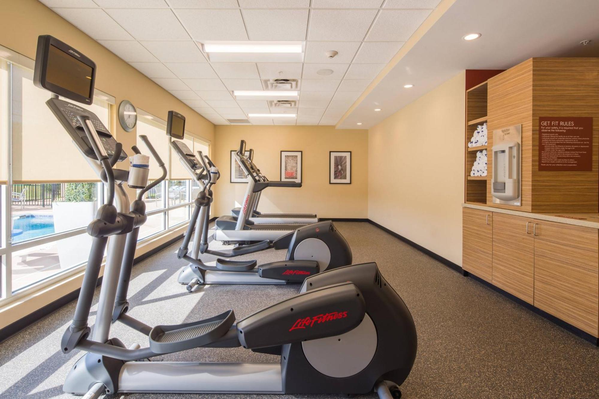 Towneplace Suites By Marriott Cleveland Exteriér fotografie